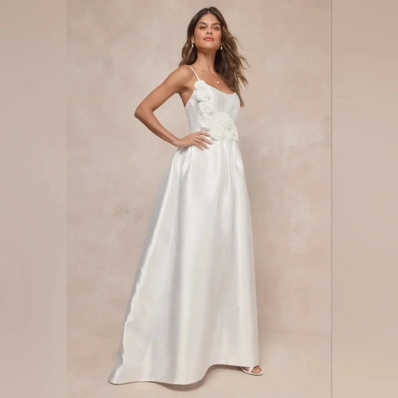 Lulu's Dreamy Forever White Taffeta Rosette Maxi Dress with Pockets S Wedding - Picture 3 of 12